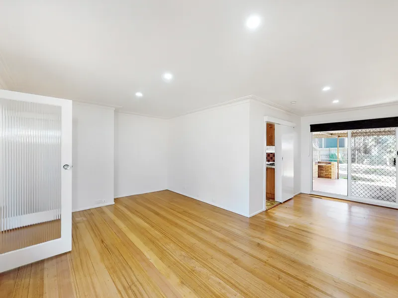 Located In McKinnon Secondary College zone