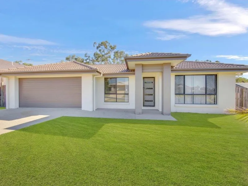 **TENANT IS BREAKING LEASE** LARGE BEAUTIFUL FAMILY HOME IN GREAT LOCATION!!