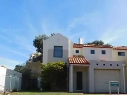 Street Front Three Bedroom, Two Bathroom Townhouse