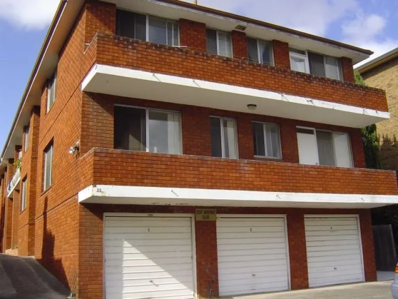 5 Minutes Walk from the Station - Ground Floor, 2 Bedroom Unit ***Book your private inspection with us***