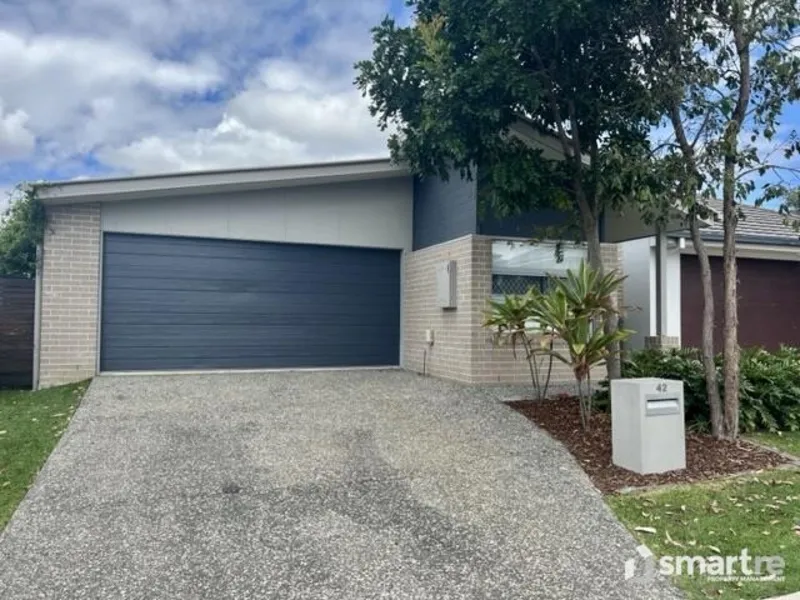 MODERN HOME IN A GREAT LOCATION