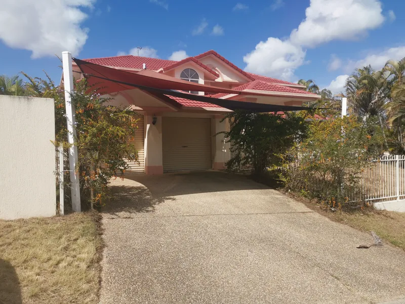 5 Bedroom fully furnished family home