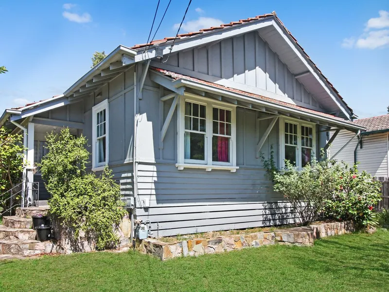 3 Bedroom Home In perfect Location !!!