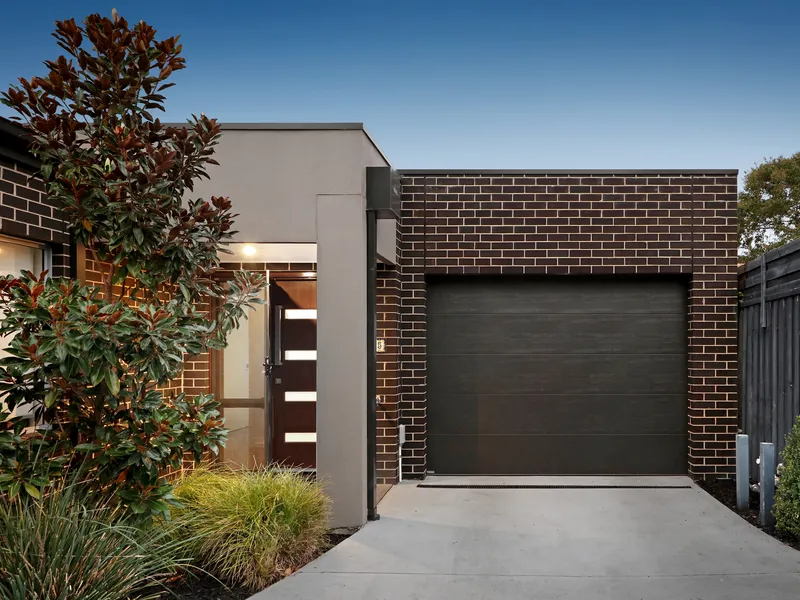 Sun & Serenity Amongst the Schools & Parks