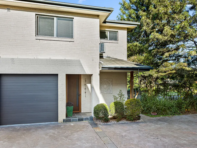 Stylish, Spacious, & Central