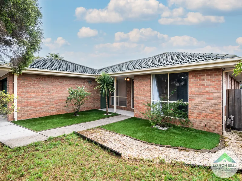 Three Bedroom Family Home with Spacious Living Areas and a Generous Backyard