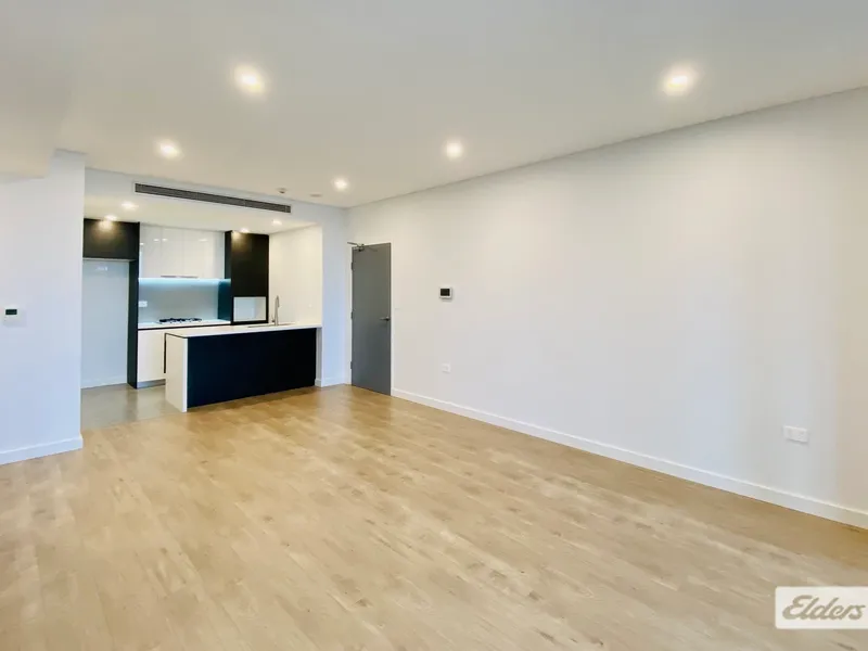 Two-Bedroom Apartment in Hillsdale!