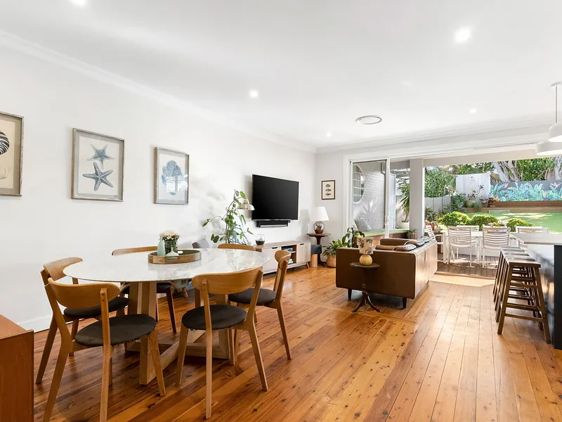 Idyllic Family Beach House, N/Facing Backyard, Ocean Views