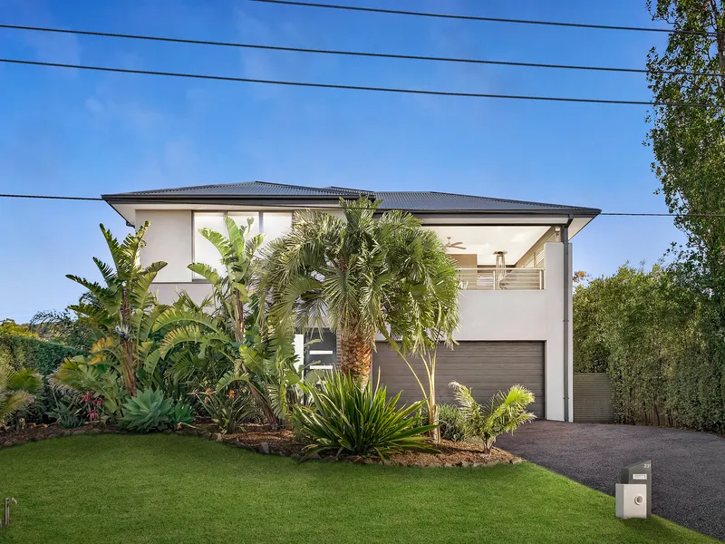 Flawless resort-style home, bay vistas