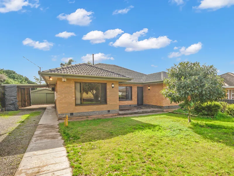 4 Bedroom Beauty on Big Block - First Open Inspection 5:30PM to 6:00PM Tuesday 3/8