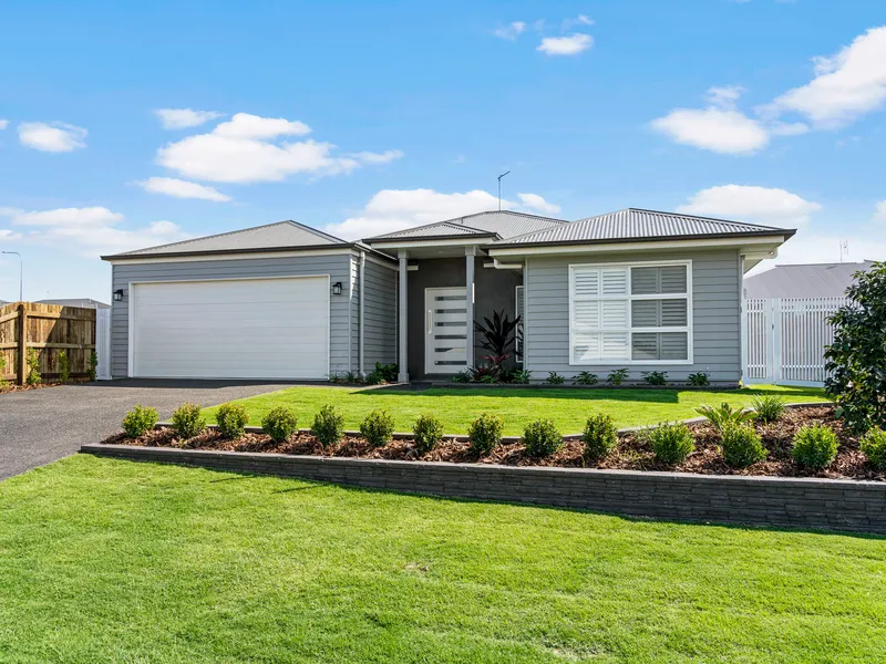 Meet The Most Sensational Brand-New Home In Kearneys Spring. Luxuriously Finished!