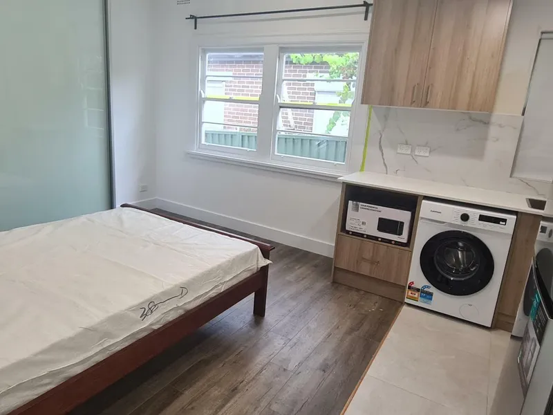FURNISHED BRAND NEW STUDIOS WITHIN 5 MINUTES WALK TO STATION