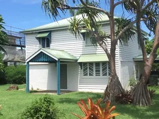 Coastal Cottage 3 bedroom Home