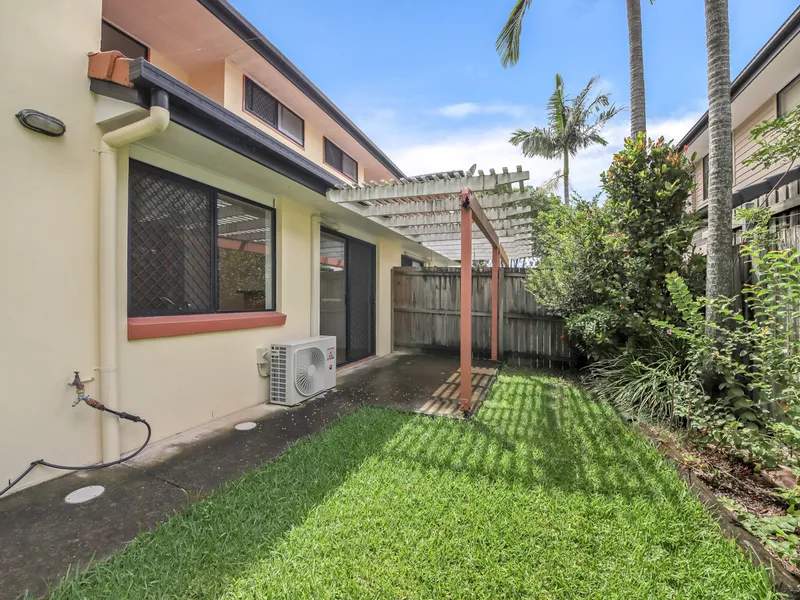 Just finished being refurbished.. Pet Friendly