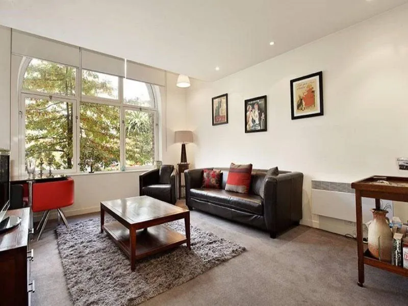 City living in architecturally designed heritage conversion