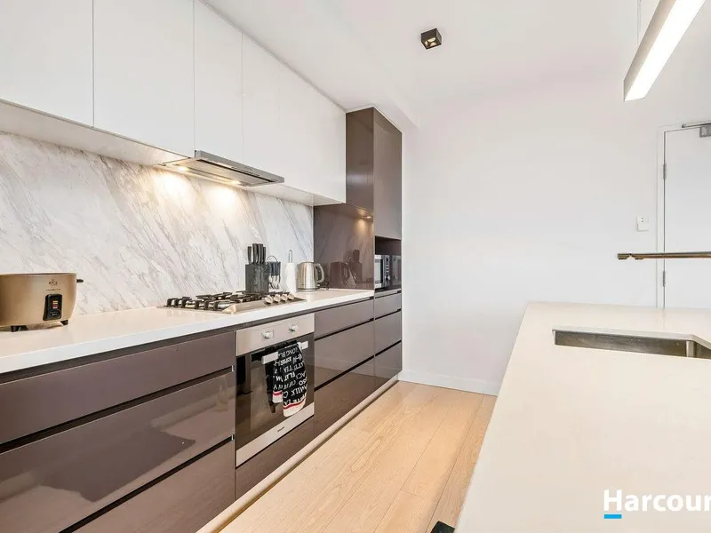 FURNISHED - 2 bedroom 2 bathroom Executive apartment