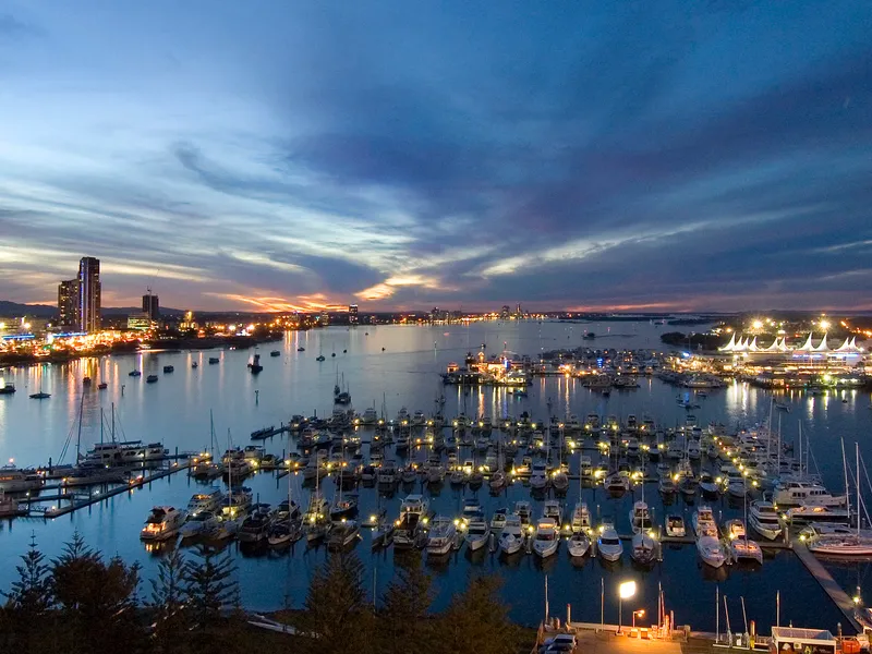 UNIT 43 YACHTING TOWERS, MAIN BEACH.