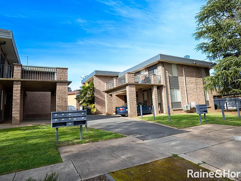 REFURBISHED AND FRESH