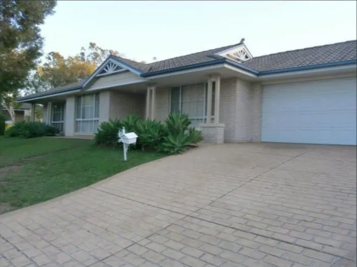 Welcome to 2 Andrews Court in Goodna!