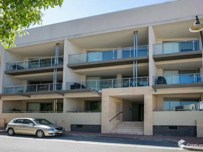 Walk to Subiaco Square from a Fully Furnished Apartment!