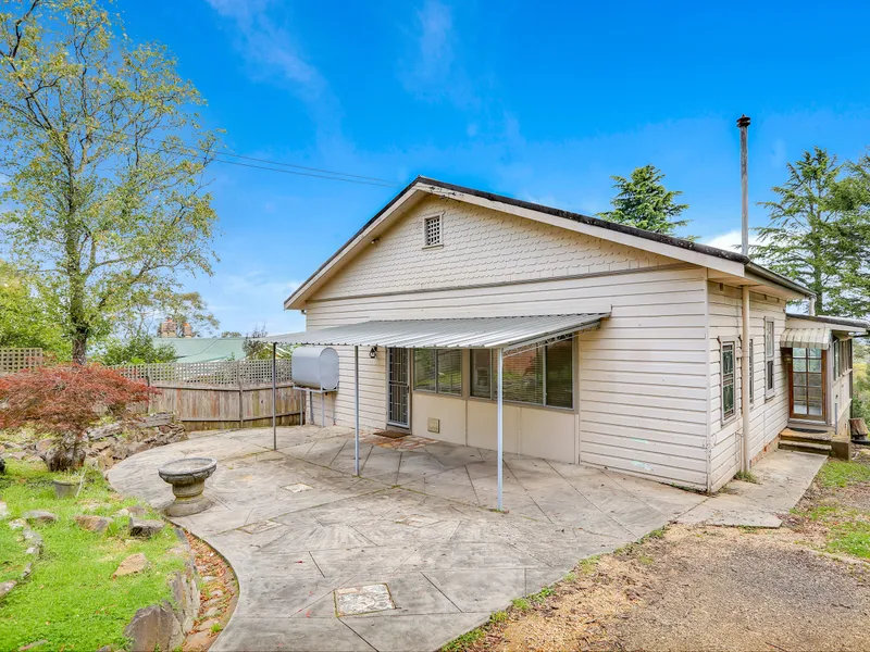 TRADITIONAL WEATHERBOARD WITH A VIEW