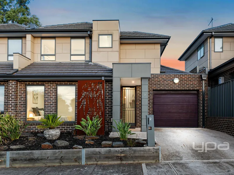 MODERN DESIGN WALK TO PARK!