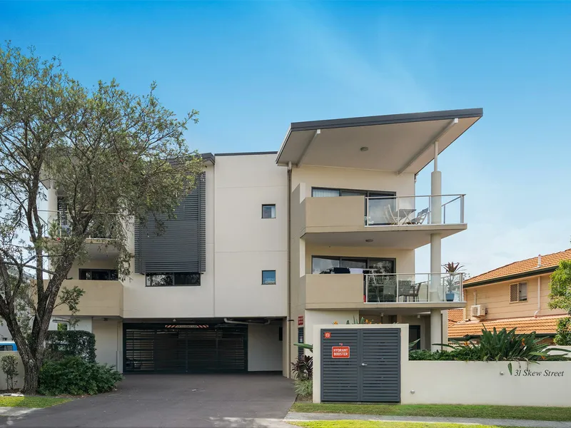 STUNNING APARTMENT IN THE HEART OF SHERWOOD