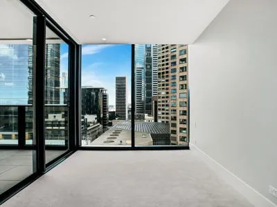 1BDR, 1BTH, 1 CAR PARK & STORAGE - UNFURNISHED $650 - OR FURNISHED $700