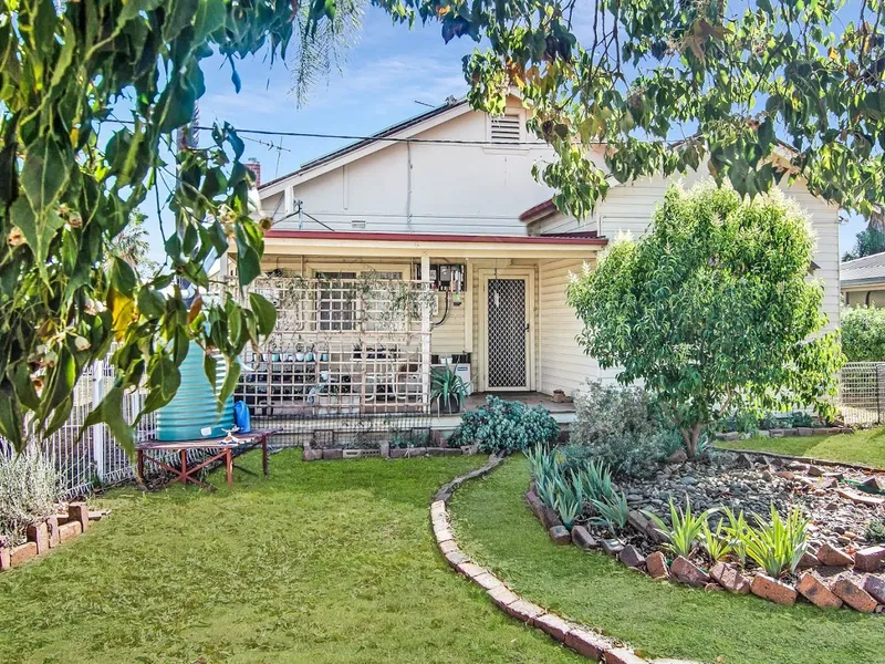 COSY COTTAGE IN MANILLA