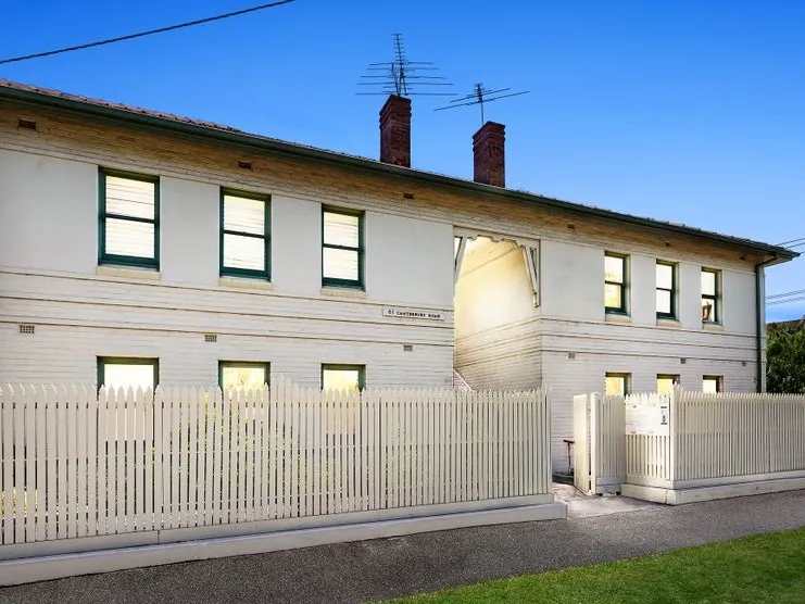 PLEASE REGISTER YOUR DETAILS BELOW, TO BE NOTIFIED OF UPCOMING INSPECTION TIMES