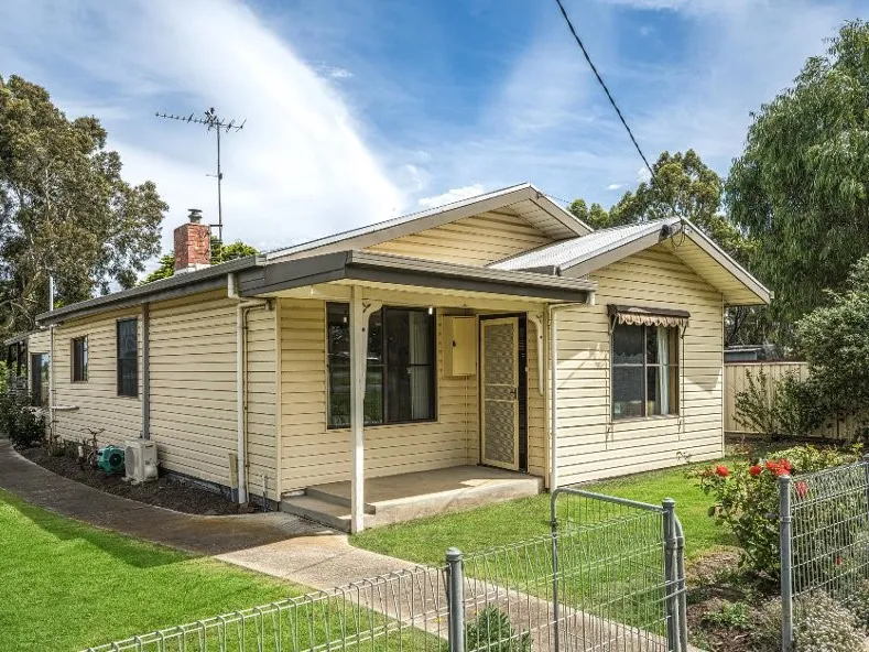 PRIME LOCATION - FAMILY HOME THAT TICKS ALL THE RIGHT BOXES!