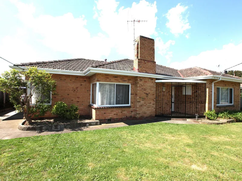 Gorgeous home in the Mckinnon Zone