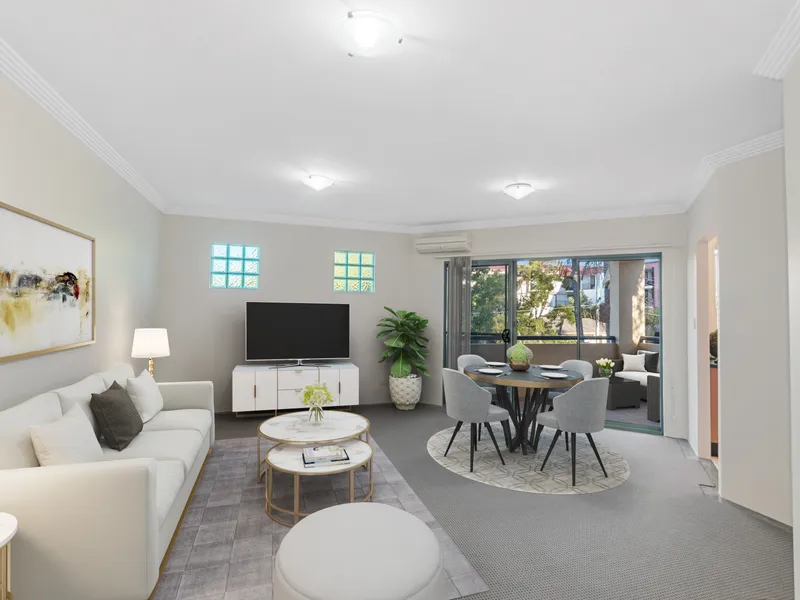 New paint & carpet, low body corp fees & ready to move in now!