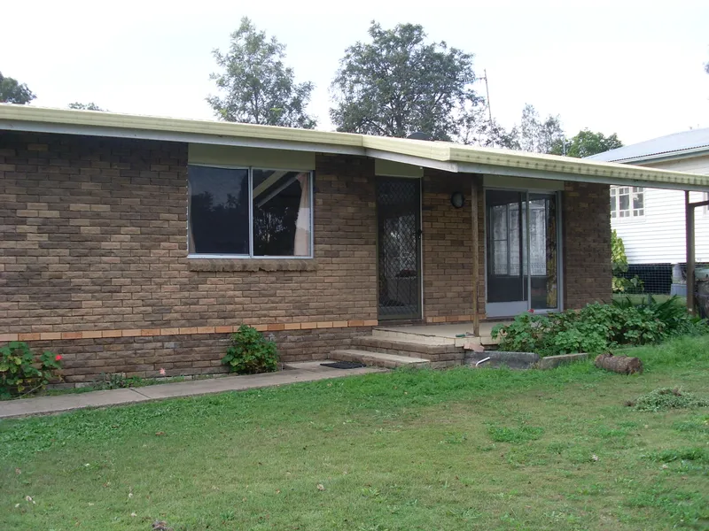 3 bedroom brick home