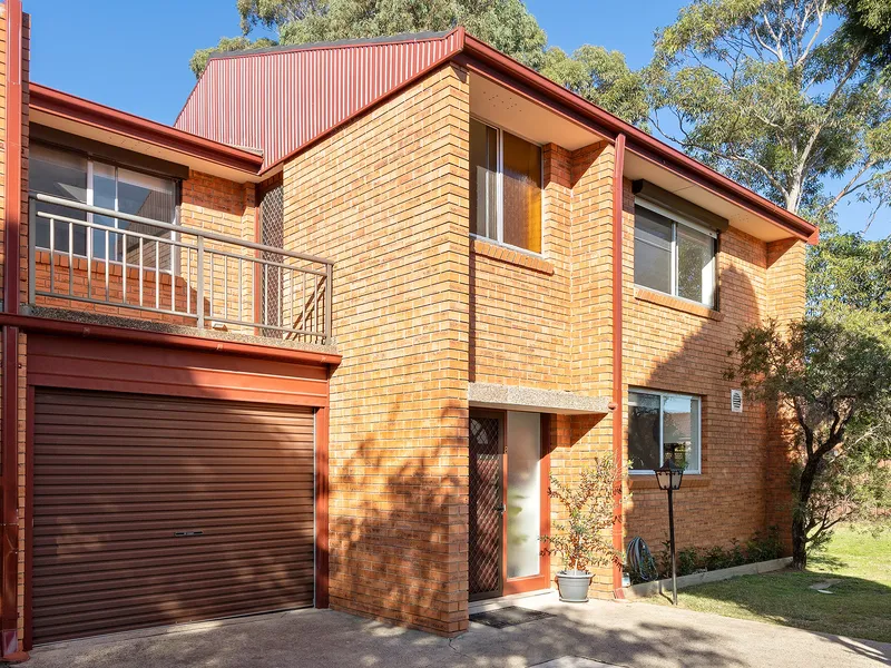 Fully Renovated Townhouse