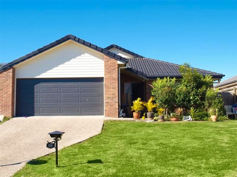 Modern Living and Perfect Location