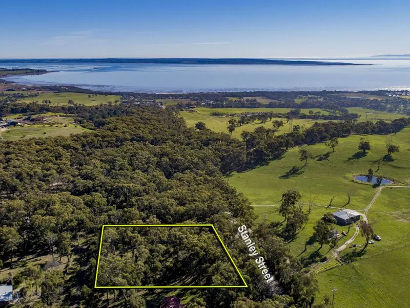 YOU CAN BUILD ON ME!  3600sqm Approx  (STCA)