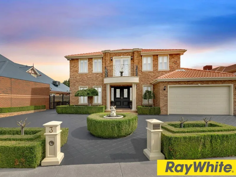 Prestige, Location, Large Scale Luxury!