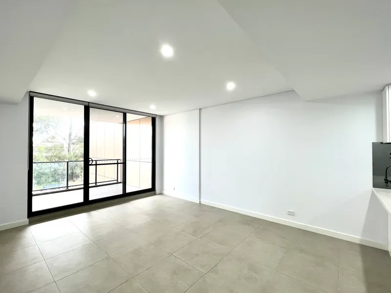 Brand New Spacious 1 Bedroom apartment out for RENT for the First Time!!