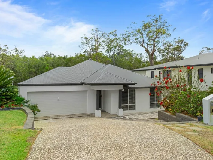 EFFORTLESS FAMILY LIVING IN SOUGHT-AFTER ESTATE