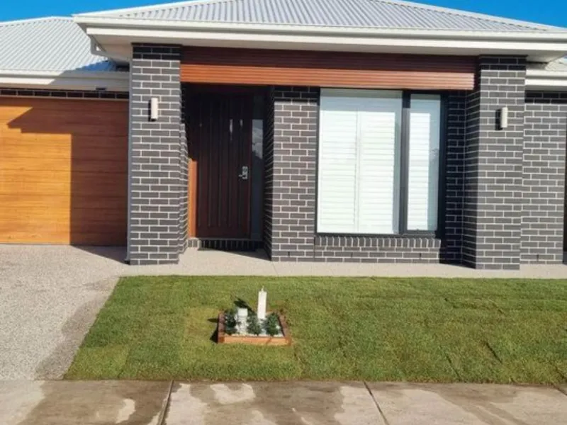 4 Bedroom 2 Bathroom 2 Garage house is available for lease.