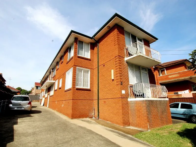 1 Bedroom Top Floor Unit