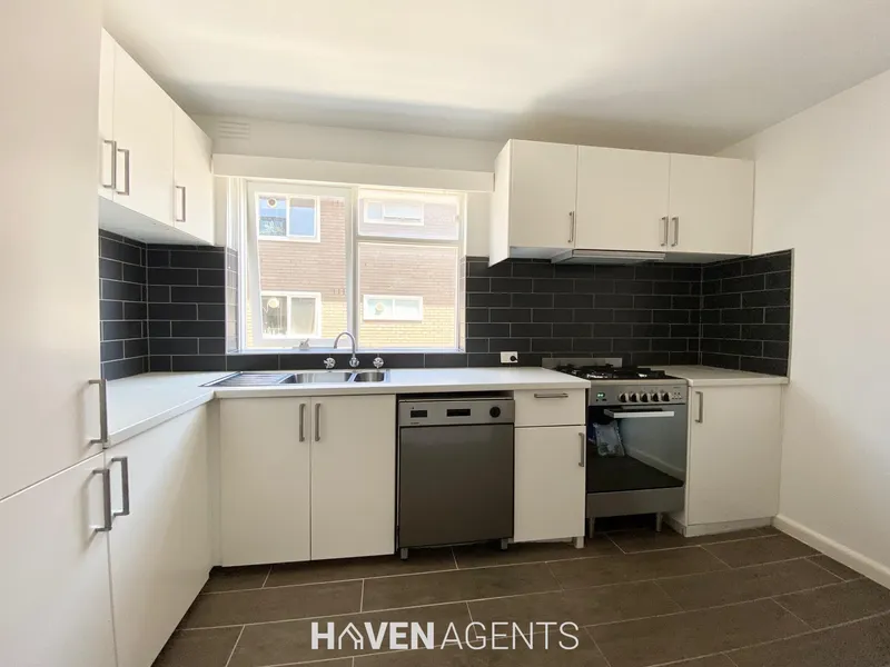 TWO BEDROOM APARTMENT IN THE PERFECT LOCATION! | HAVEN AGENTS