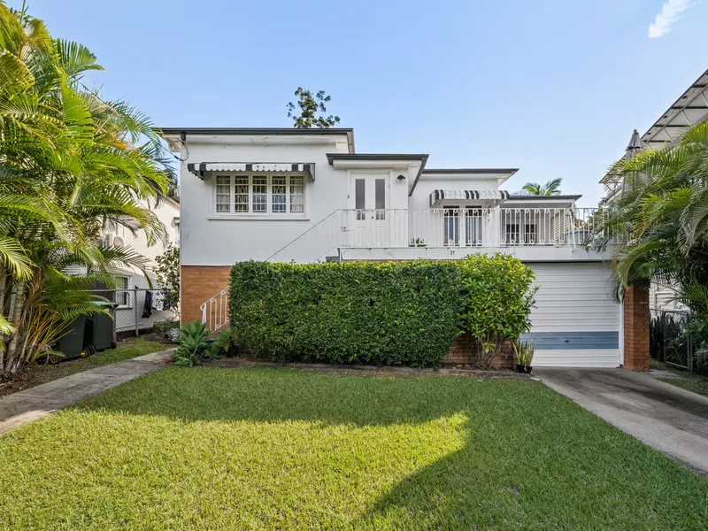 ENTRY LEVEL RENOVATOR ON 653SQM BLOCK