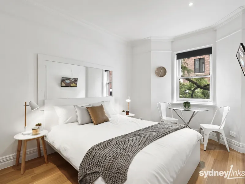 FULLY FURNISHED ROOM with PRIVATE Bathroom BILLS INCLUDED