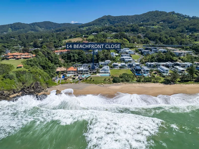 Villa Kopai - Actual Beachfront Property - Coffs Coast
