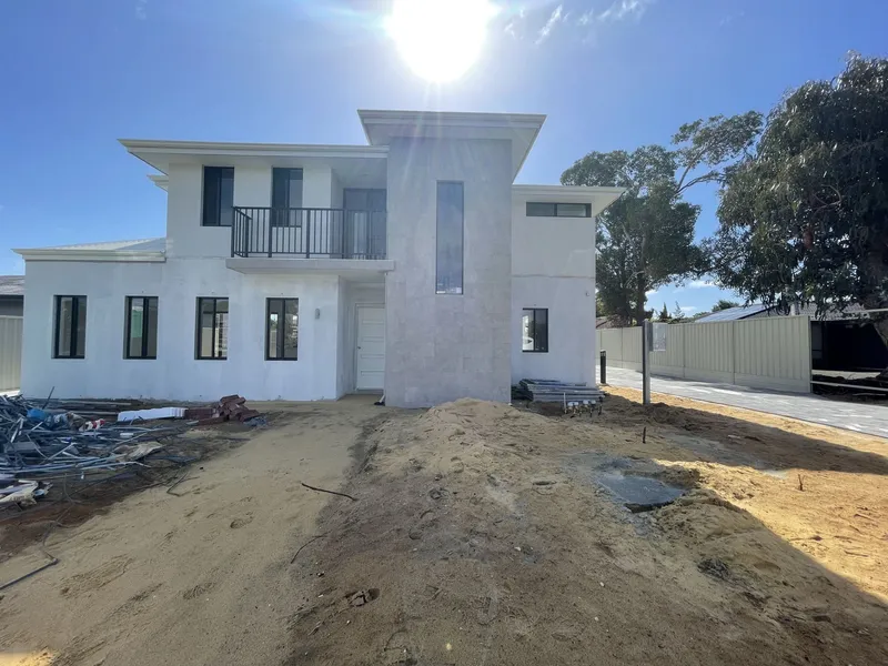AVAILABLE SOON: Brand new townhouse conveniently located in the heart of Mandurah