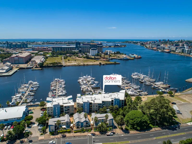 A Waterfront Sensation