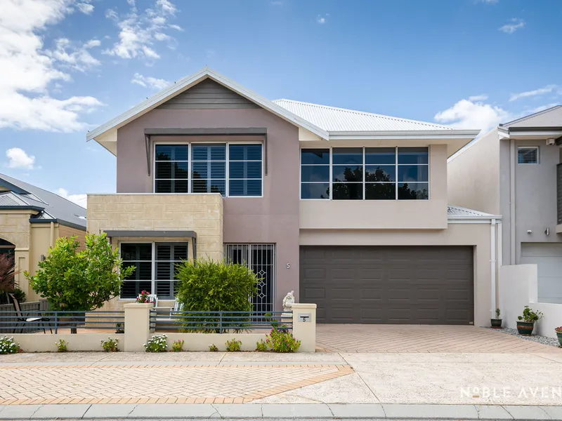 Easy-Care Contemporary Excellence