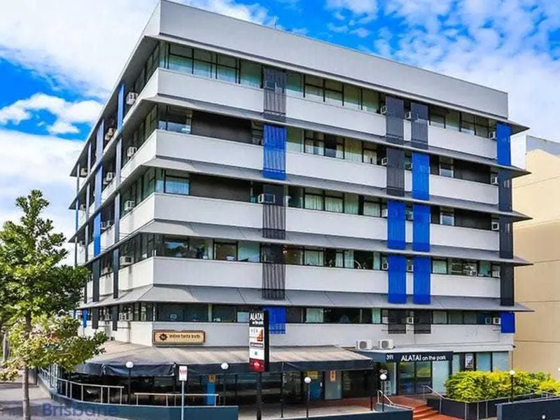 Fully furnished apartment in the heart of Brisbane